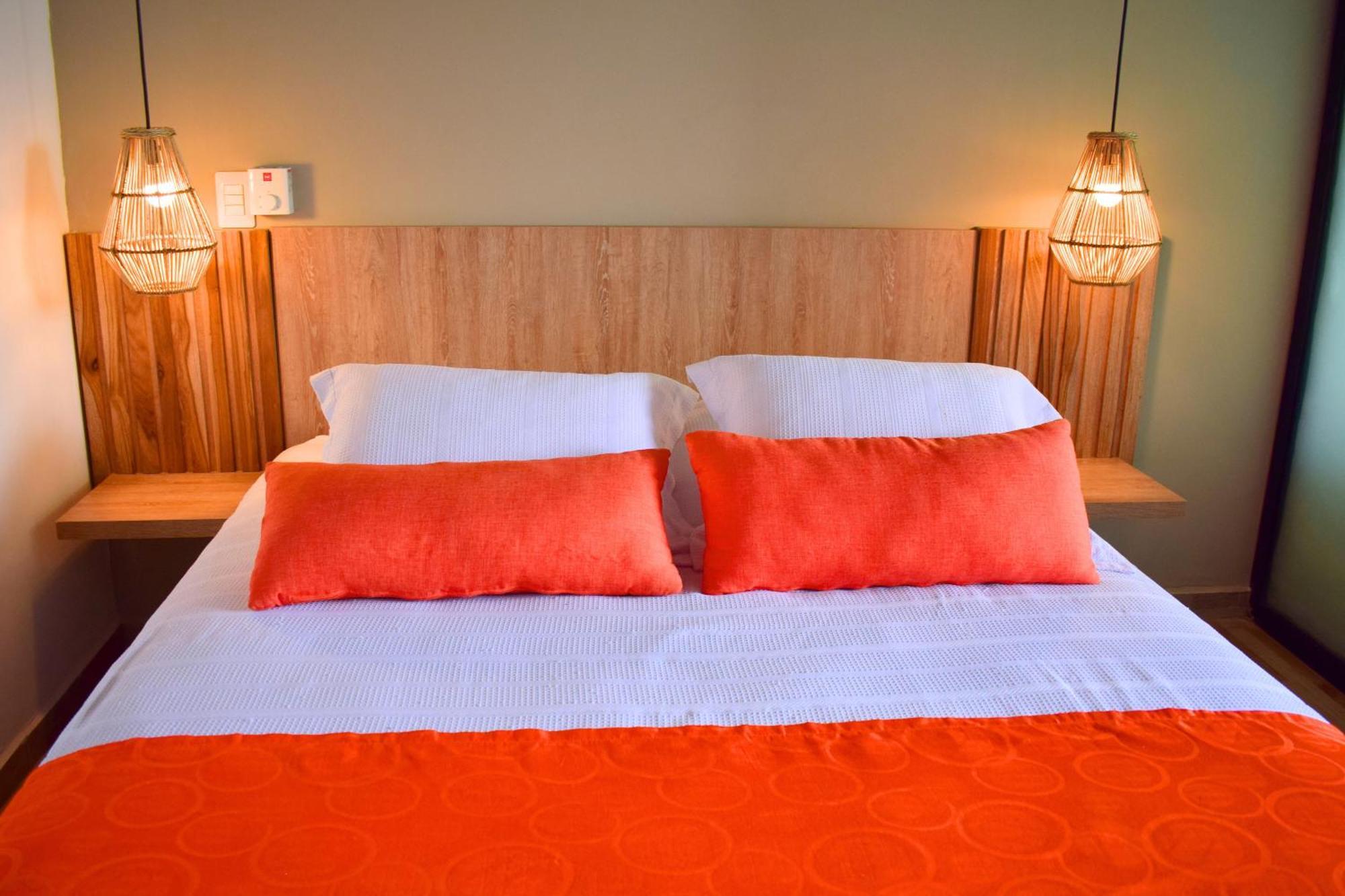 Hotel Parque De Los Arrieros Montenegro Exteriör bild