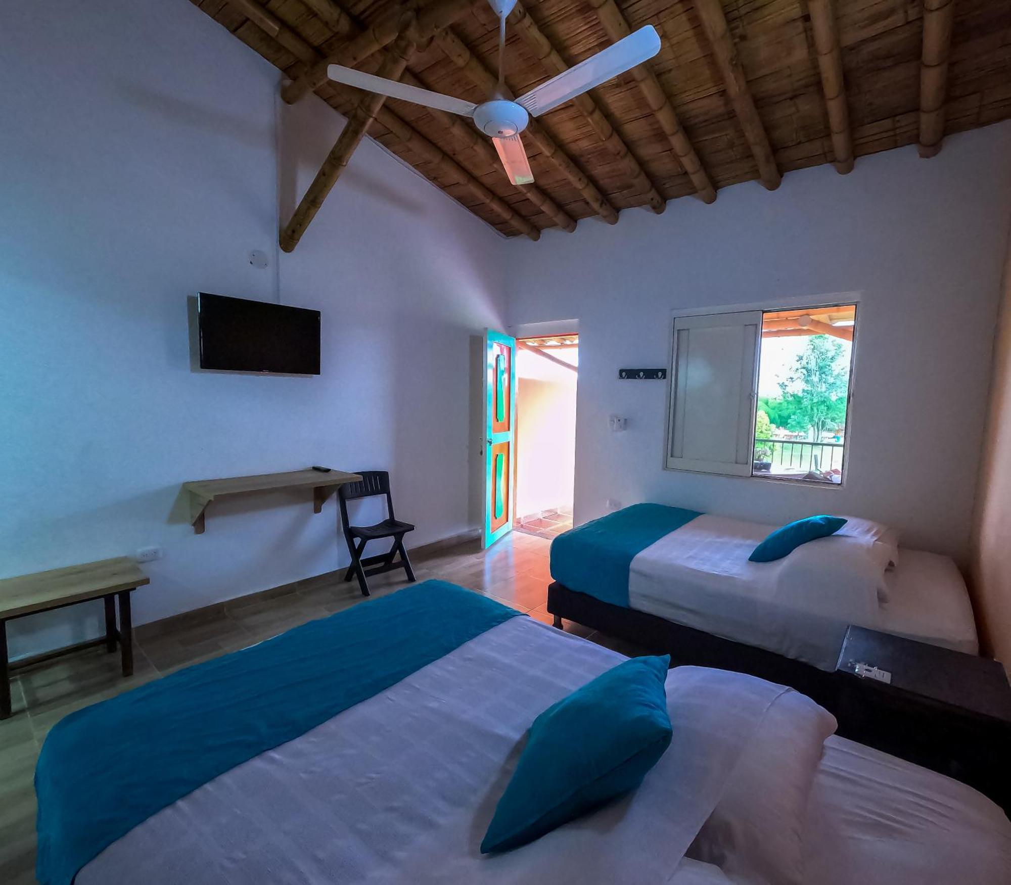 Hotel Parque De Los Arrieros Montenegro Exteriör bild